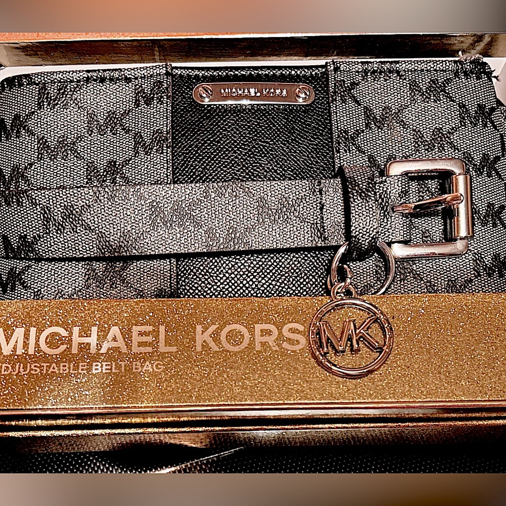Michael Kors Belt Bag